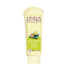 LOTUS FRUJAVENATE FRUIT PACK 60GM