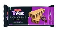 BRITANNIA TREAT RICH CREME CHOCO WAFERS 55GM